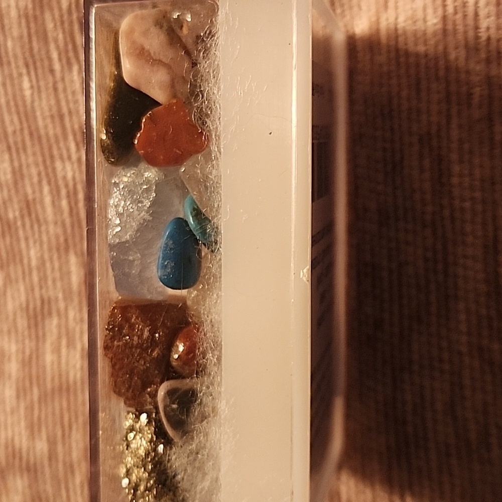 Rock Box Gemstone Collection - Picture 2 of 6